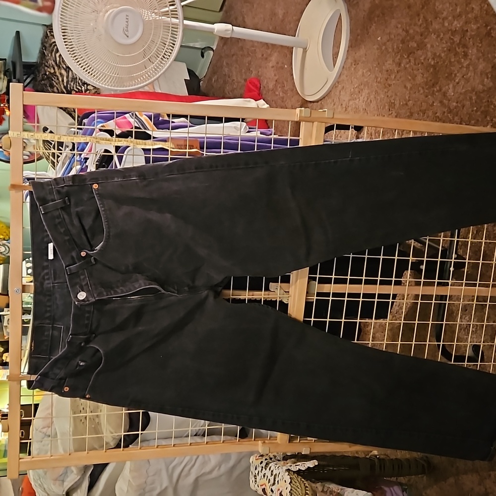 From Wendy's closet men's Levi's 505 W38×L34 color is black - Picture 12 of 12